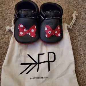 Fp Minnie mouse moccasins